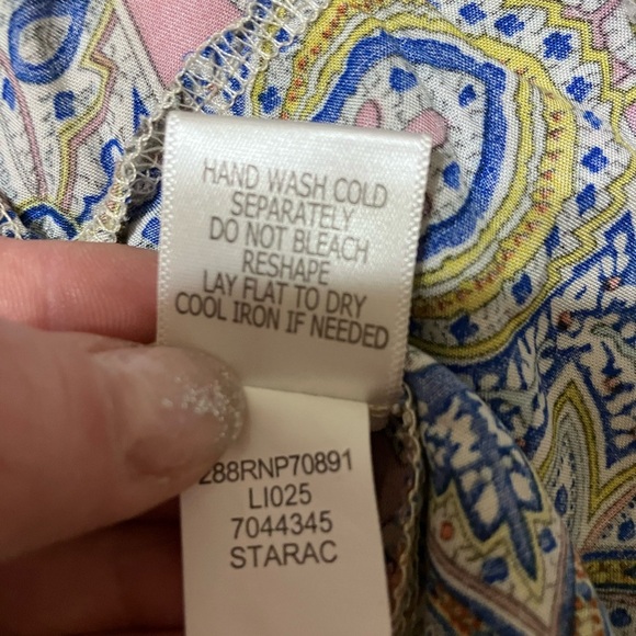 NWT! ONE WORLD Blue and Pink Flutter Sleeve Peplum Blouse - Picture 6 of 7